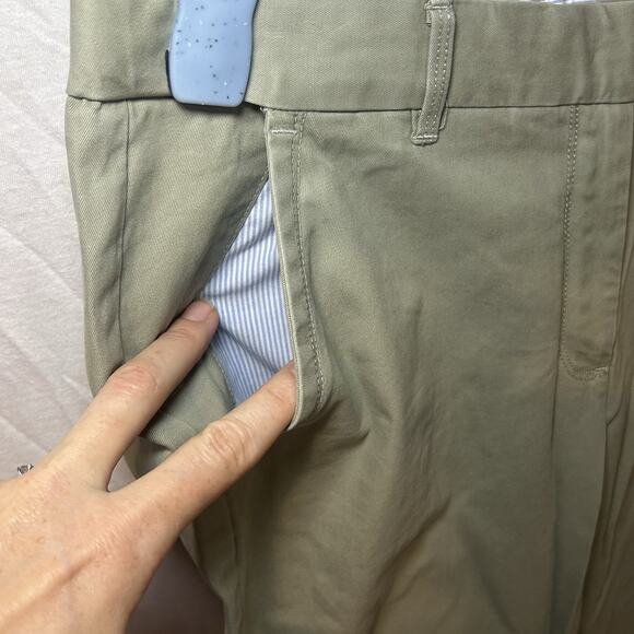 Lands End Heritage Chino Bootcut Pants Dusty Olive Women’s 10x31 NWT - Picture 2 of 10